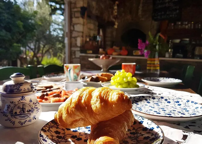 Natalia's 4* Chania (Crete)