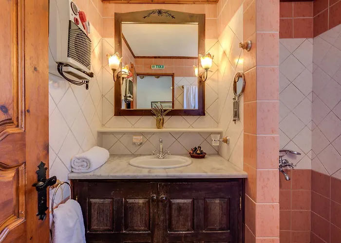 Natalia's 4* Chania (Crete)